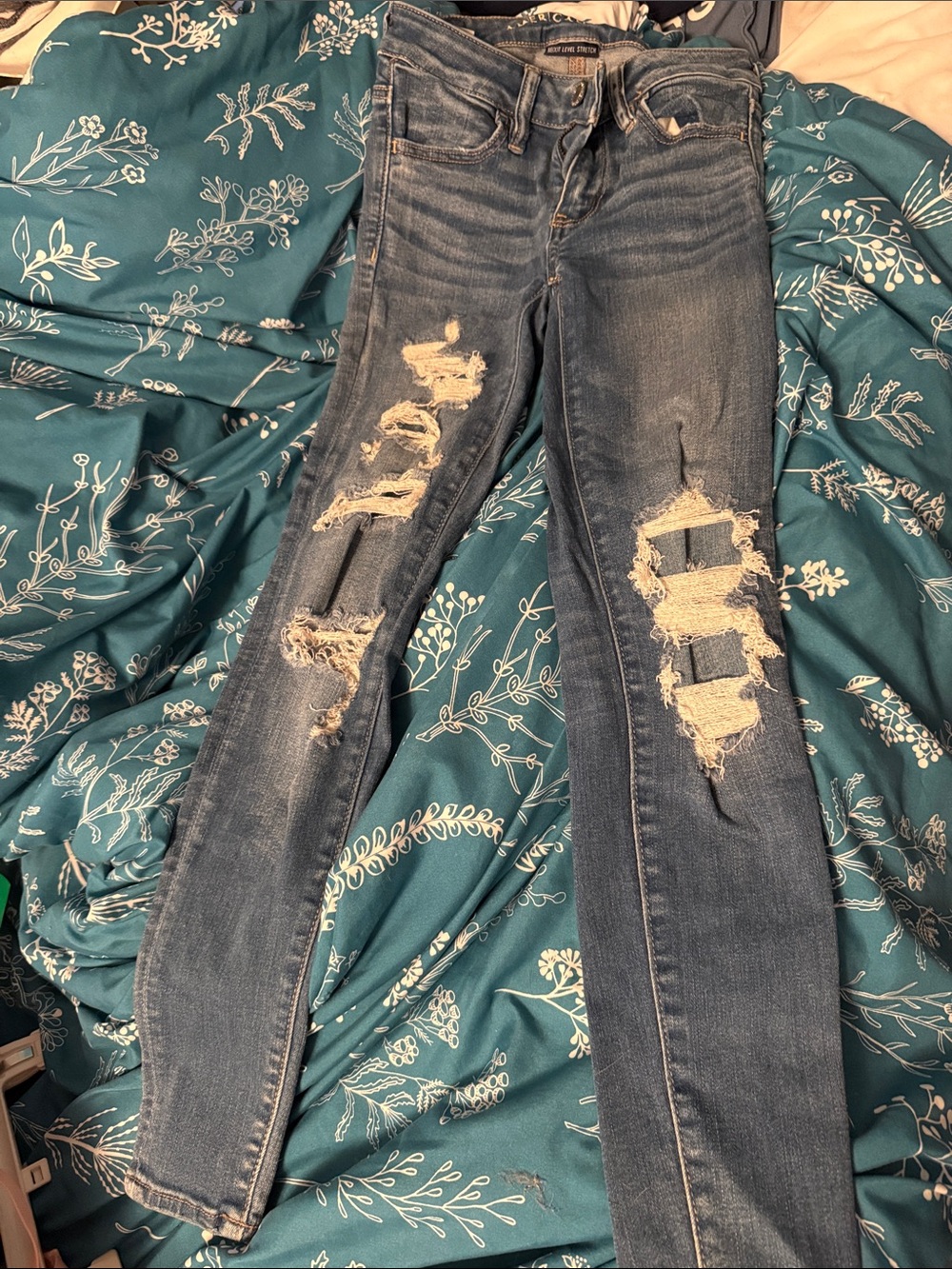 American Eagle Outfitters Distressed Skinny Jeans - Blue
